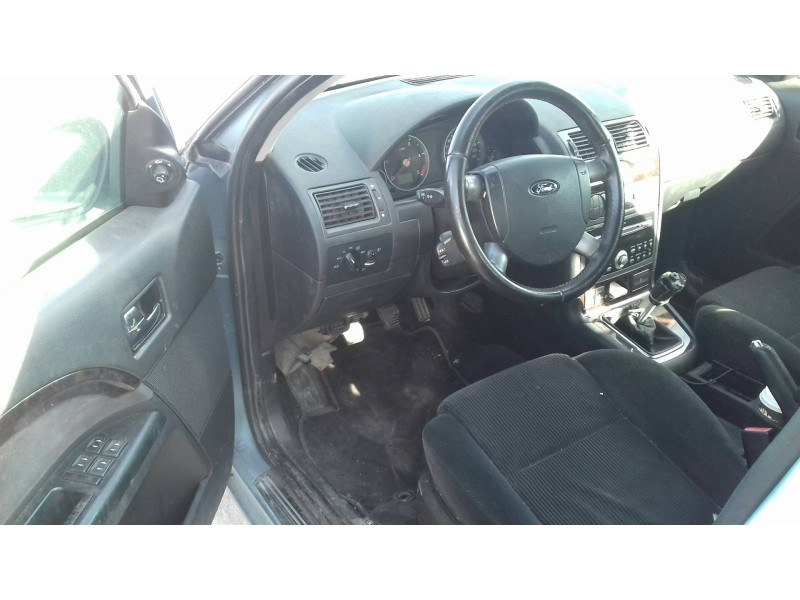 ford mondeo berlina (ge) del año 2004