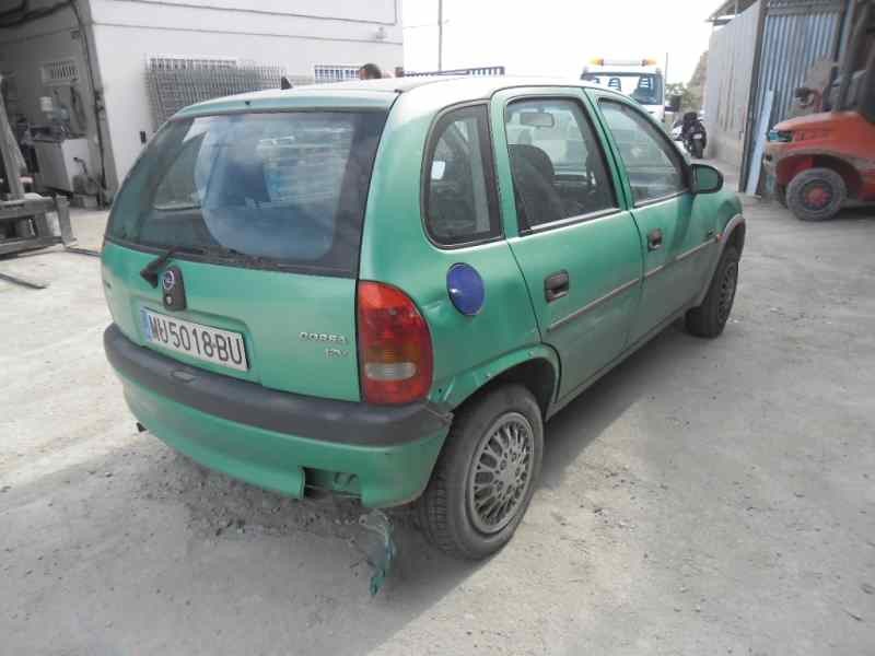 opel corsa b del año 1998