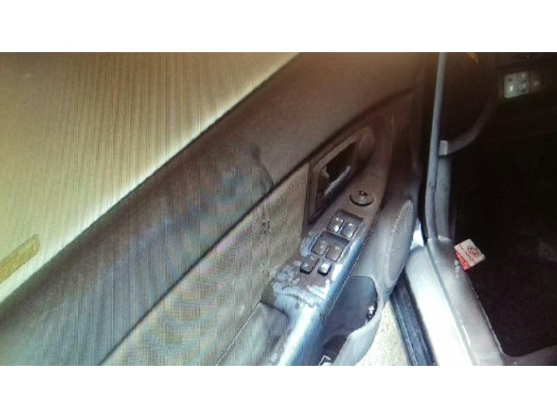 kia cerato del año 2005