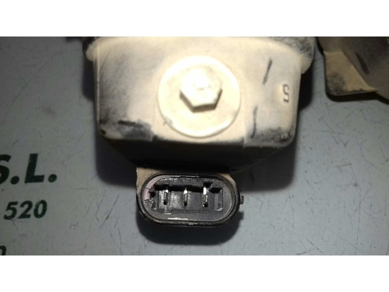 Recambio de faro izquierdo para renault megane i scenic (ja0) 1.9 d alize referencia OEM IAM   