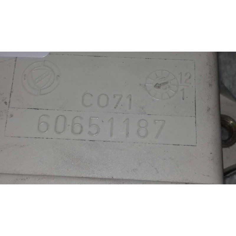 Recambio de modulo electronico para alfa romeo 156 (116) 1.9 jtd cat referencia OEM IAM 60651187 C071 39007370 Recambio de modulo electronico para alfa romeo 156 (116) 1.9 jtd cat referencia OEM IAM 60651187 C071 39007370