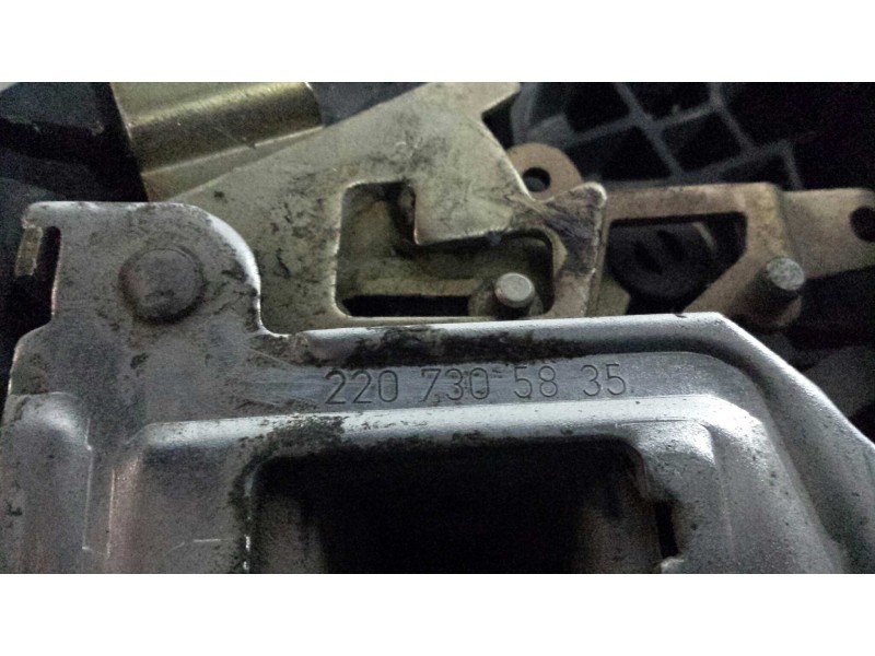 Recambio de cerradura puerta trasera derecha para mercedes-benz clase s (w220) berlina referencia OEM IAM 2207305835  