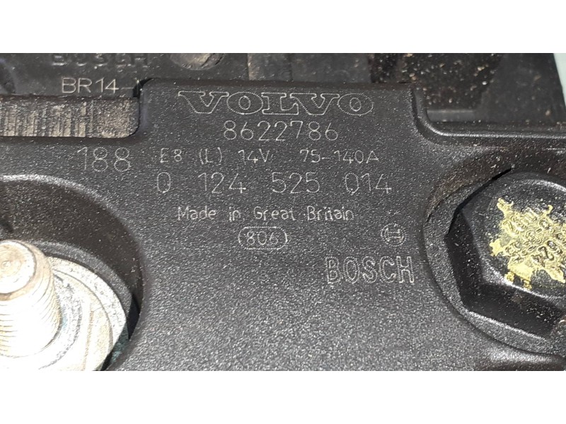 Recambio de alternador para volvo s60 berlina 2.4 d referencia OEM IAM 8622786 BOSCH 75A - 140A