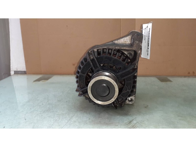 Recambio de alternador para volvo s60 berlina 2.4 d referencia OEM IAM 8622786 BOSCH 75A - 140A