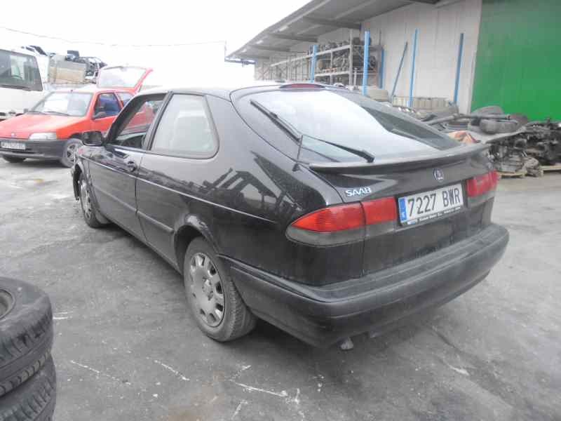 saab 9-3 berlina del año 2002