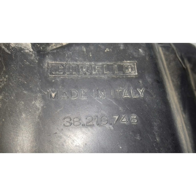 Recambio de faro izquierdo para renault master desde ´98 base, caja cerrada l1h1 rs 3078 referencia OEM IAM 38210748  