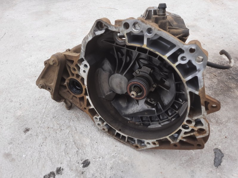 Recambio de caja cambios para opel corsa d cmon referencia OEM IAM   5 VELOCIDADES