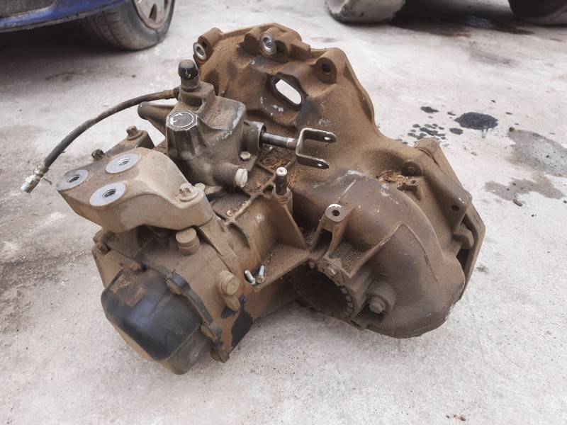Recambio de caja cambios para opel corsa d cmon referencia OEM IAM   5 VELOCIDADES