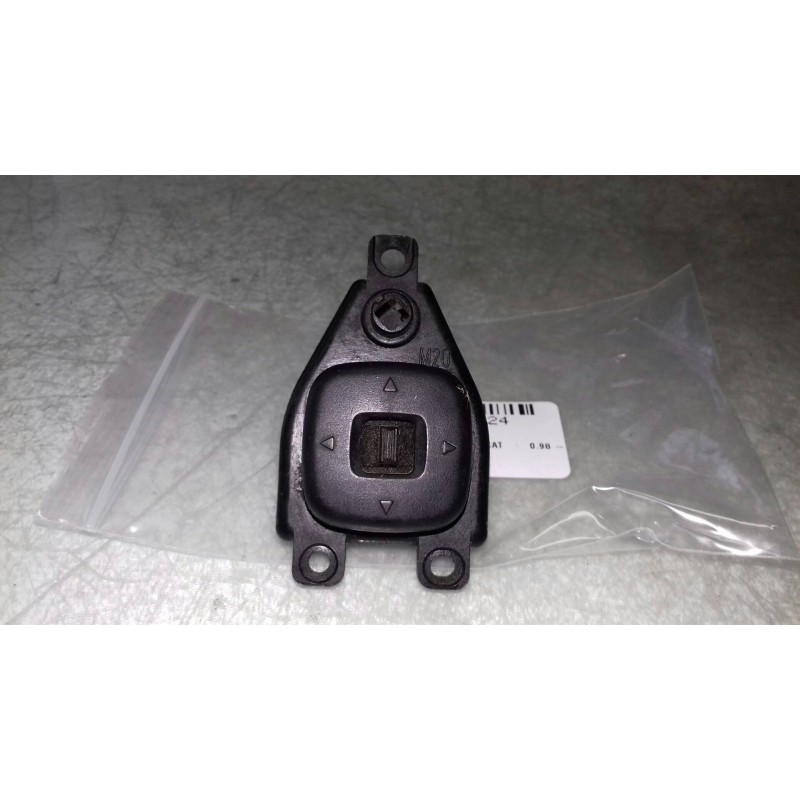 Recambio de mando retrovisor para mazda 323 berlina f/s (bj) 1.9 16v cat referencia OEM IAM M20  CONECTOR 7 PINES