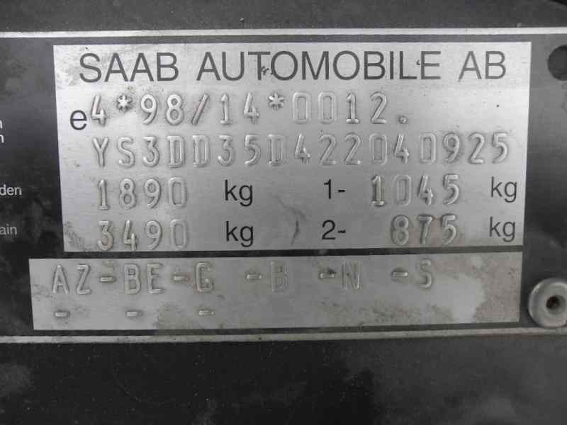 saab 9-3 berlina del año 2002