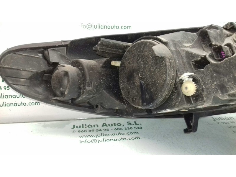 Recambio de faro izquierdo para renault fluence dynamique referencia OEM IAM 260600078  