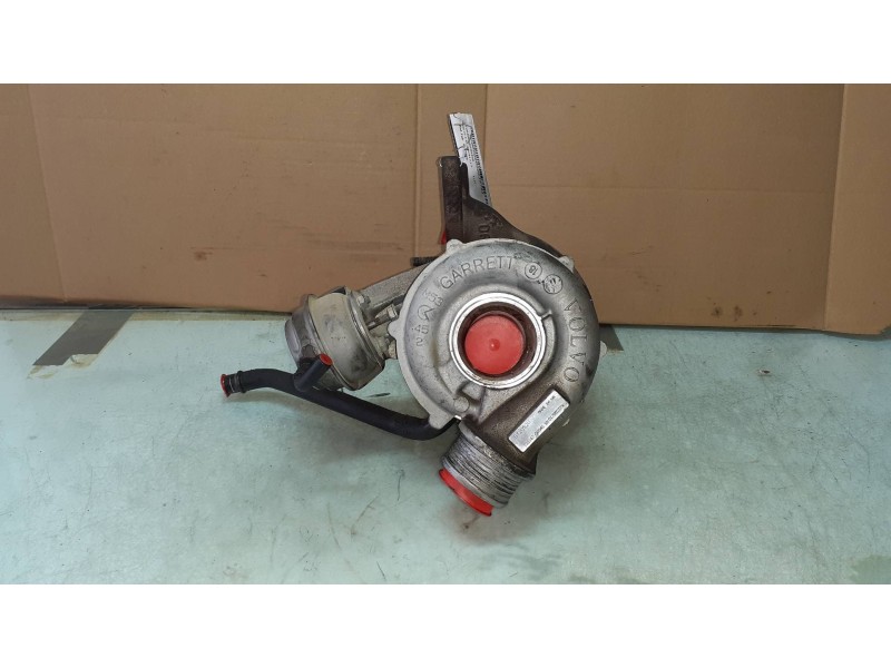 Recambio de turbocompresor para volvo s60 berlina 2.4 d referencia OEM IAM GT2052U 7148261 GARRETT