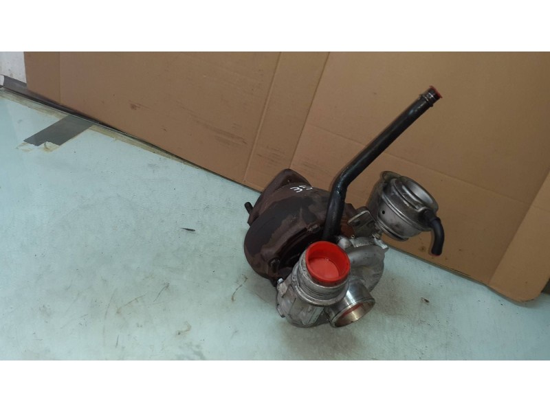 Recambio de turbocompresor para volvo s60 berlina 2.4 d referencia OEM IAM GT2052U 7148261 GARRETT