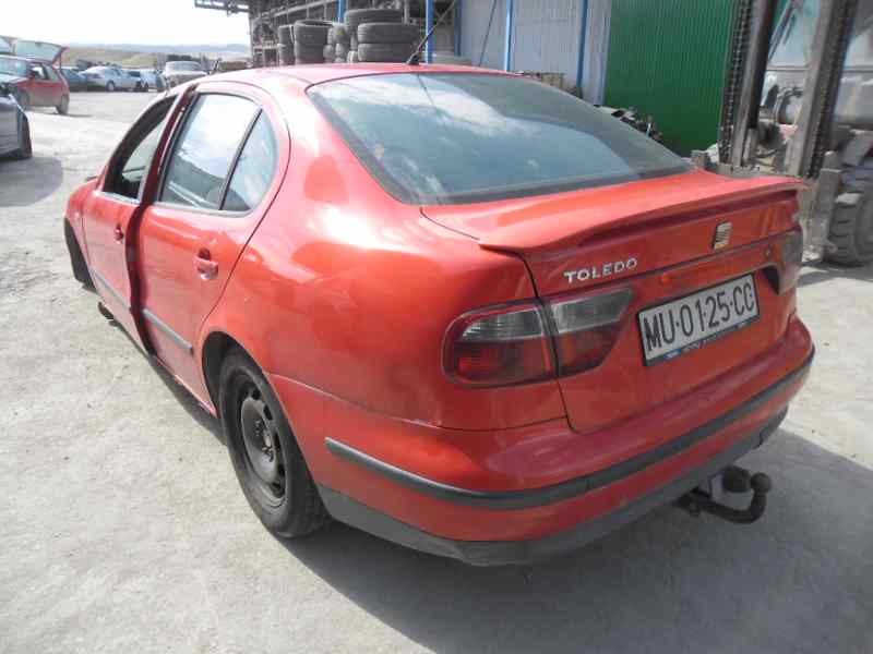 seat toledo (1m2) del año 1999