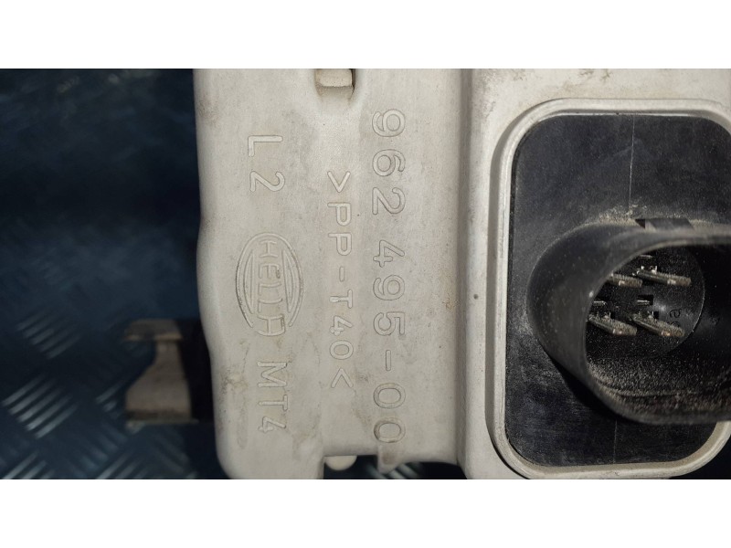 Recambio de faro izquierdo para volkswagen polo berlina (6n1) básico referencia OEM IAM 96249500   Recambio de faro izquierdo para volkswagen polo berlina (6n1) básico referencia OEM IAM 96249500