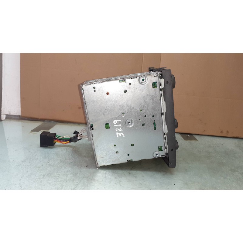 Recambio de sistema audio / radio cd para volvo s60 berlina 2.4 d referencia OEM IAM 86511521 V0264018211202N 603