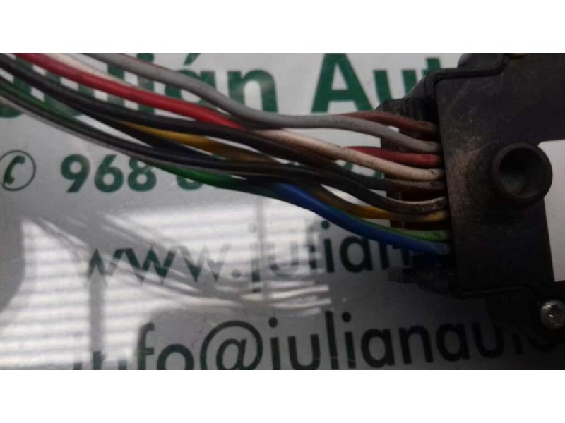 Recambio de mando elevalunas delantero izquierdo para mercedes-benz clase s (w220) berlina referencia OEM IAM 2208201010 501896 