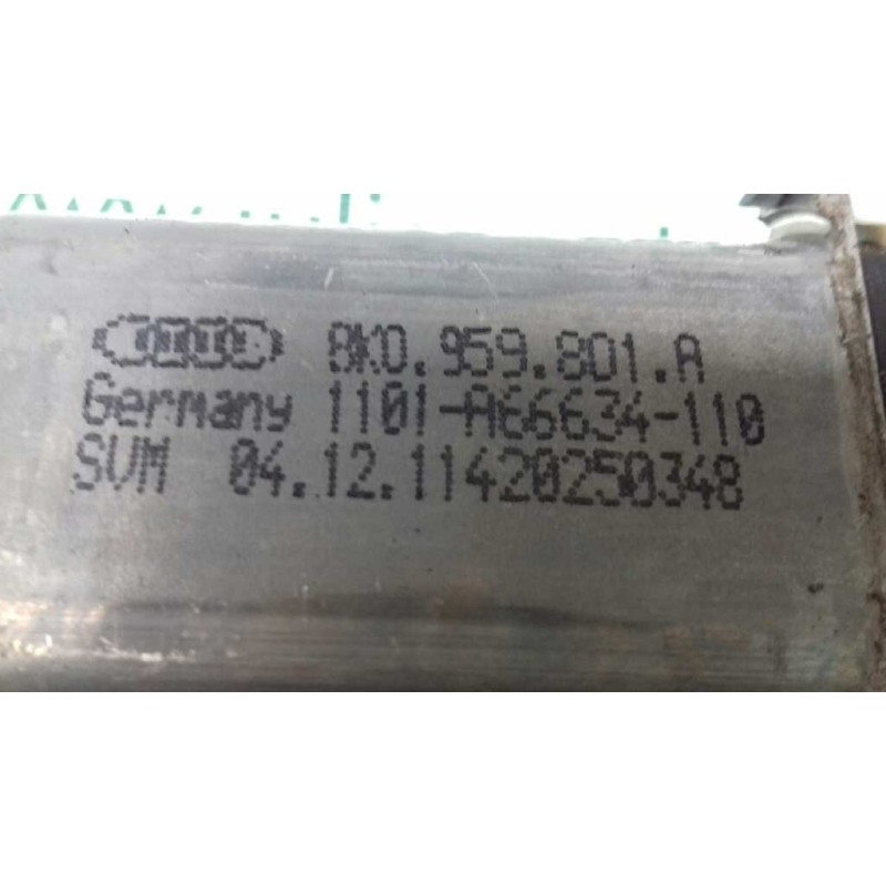Recambio de motor elevalunas delantero izquierdo para audi a4 ber. (b8) básico referencia OEM IAM 8K0959801A 1101A66634110 05360