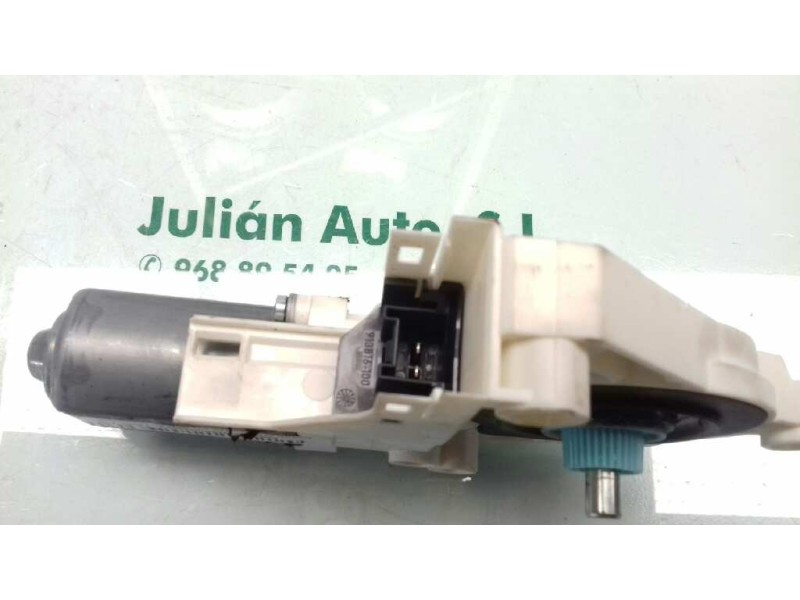 Recambio de motor elevalunas delantero izquierdo para audi a4 ber. (b8) básico referencia OEM IAM 8K0959801A 1101A66634110 05360
