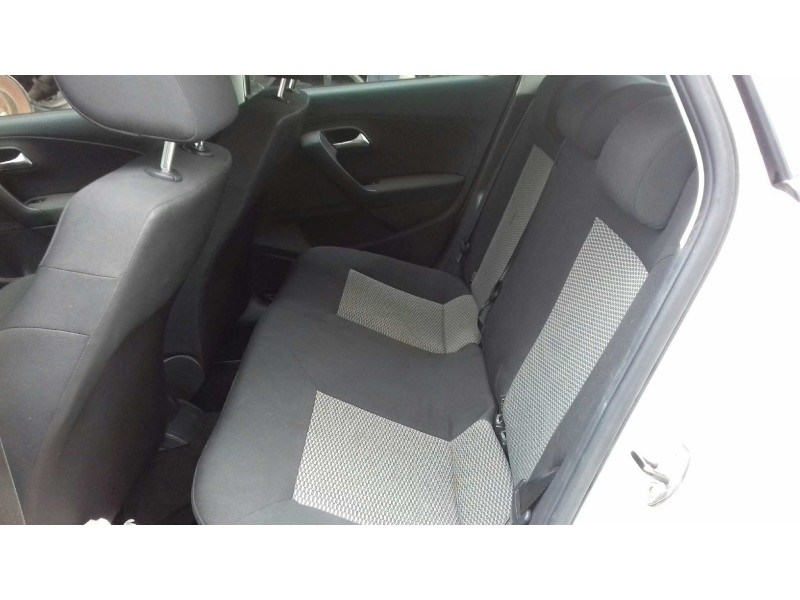 volkswagen polo (6r1) del año 2013