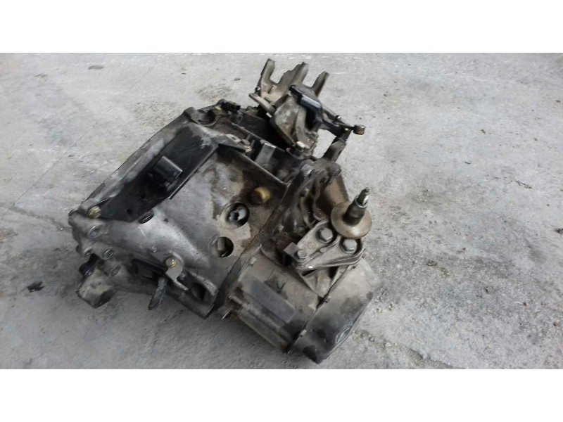 Recambio de caja cambios para citroen xsara picasso 2.0 hdi exclusive referencia OEM IAM 20DL65  5 VELOCIDADES