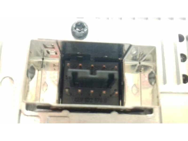 Recambio de pantalla multifuncion para audi a4 ber. (b8) básico referencia OEM IAM 8T0919603F  PANASONIC