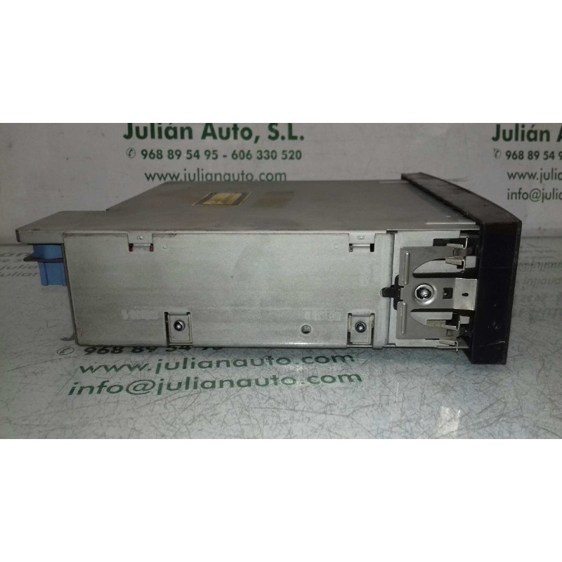 Recambio de sistema audio / radio cd para peugeot 307 cc (s1) 2.0 referencia OEM IAM 7607769050 BP905049662750 BLAUPUNKT