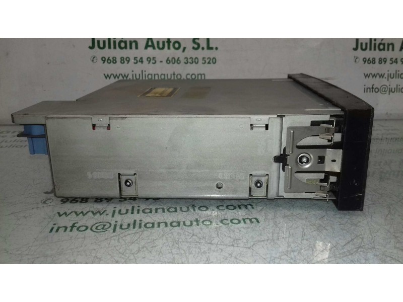 Recambio de sistema audio / radio cd para peugeot 307 cc (s1) 2.0 referencia OEM IAM 7607769050 BP905049662750 BLAUPUNKT