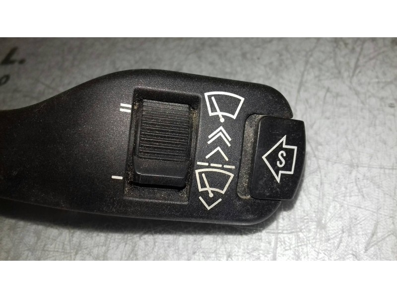 Recambio de mando limpia para bmw serie 5 berlina (e39) 530d referencia OEM IAM 8375407 01204010 4 + 3 PINES