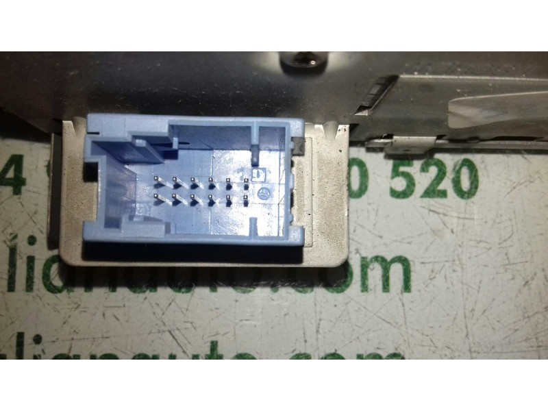 Recambio de sistema audio / radio cd para peugeot 307 cc (s1) 2.0 referencia OEM IAM 7607769050 BP905049662750 BLAUPUNKT