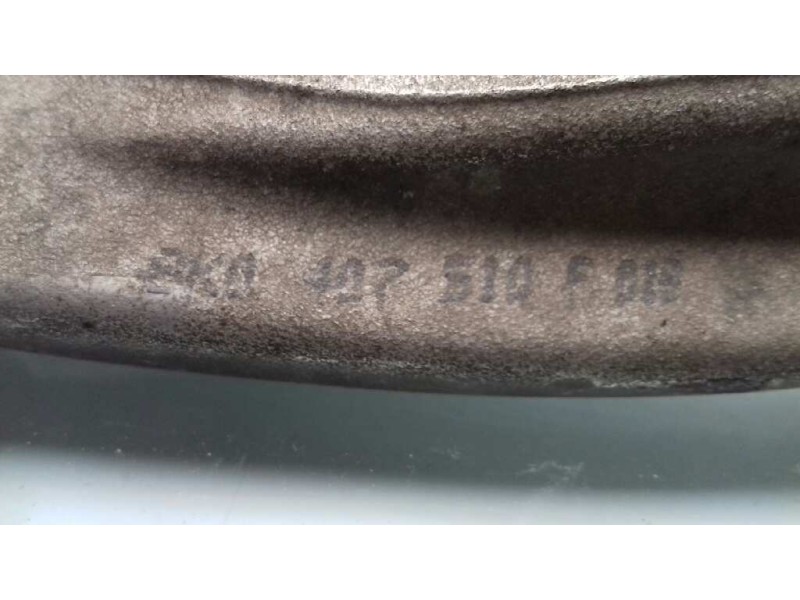 Recambio de brazo suspension superior delantero derecho para audi a4 ber. (b8) básico referencia OEM IAM 8K040751  