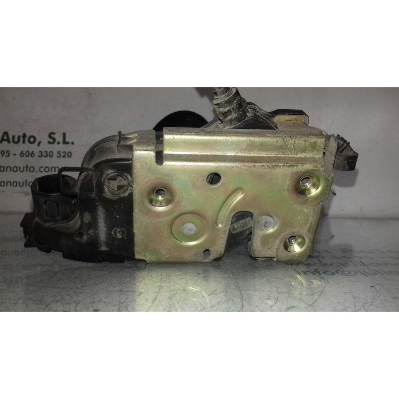 Recambio de cerradura puerta delantera derecha para peugeot 307 cc (s1) 2.0 referencia OEM IAM  4 PINES NEGRO