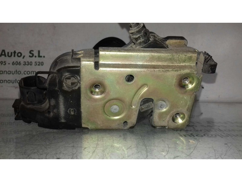 Recambio de cerradura puerta delantera derecha para peugeot 307 cc (s1) 2.0 referencia OEM IAM  4 PINES NEGRO