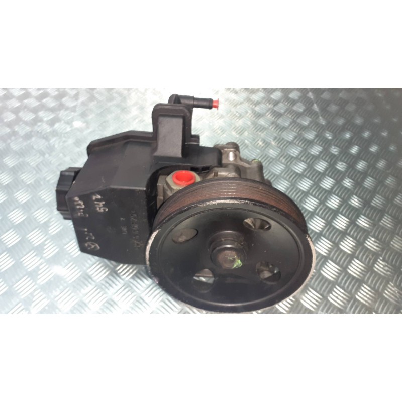 Recambio de bomba direccion para mercedes-benz clase e (w210) berlina 230 (210.037) referencia OEM IAM 0024662901  2106469