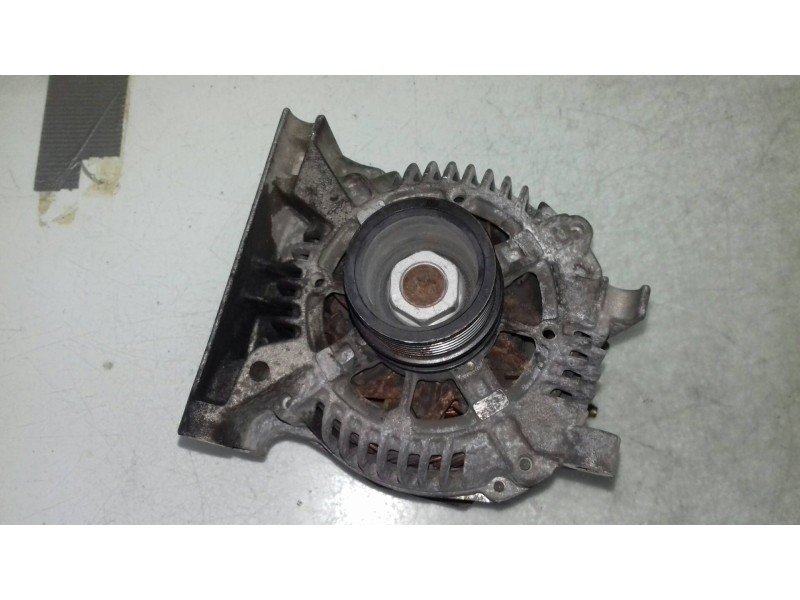 Recambio de alternador para mercedes-benz clase a (w168) 160 (168.033) referencia OEM IAM 010154380 VALEO 90A