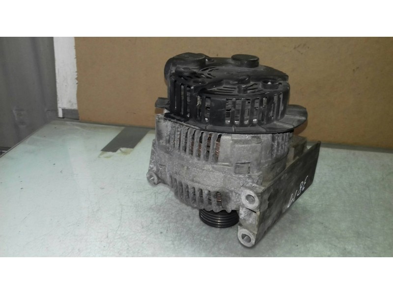 Recambio de alternador para mercedes-benz clase a (w168) 160 (168.033) referencia OEM IAM 010154380 VALEO 90A