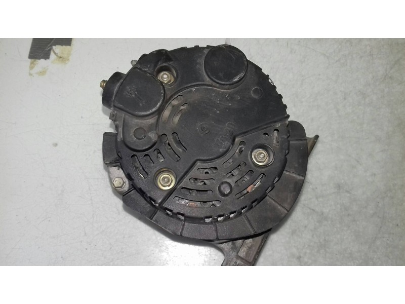 Recambio de alternador para mercedes-benz clase a (w168) 160 (168.033) referencia OEM IAM 010154380 VALEO 90A