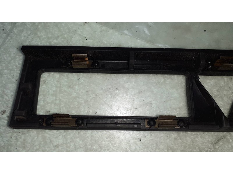 Recambio de molduras delanteras para audi a3 (8p) 1.9 tdi e limited edition referencia OEM IAM   