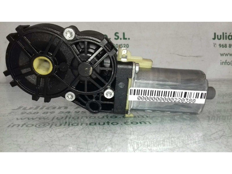 Recambio de motor techo electrico para peugeot 307 cc (s1) 2.0 referencia OEM IAM 0390203228  BOSCH