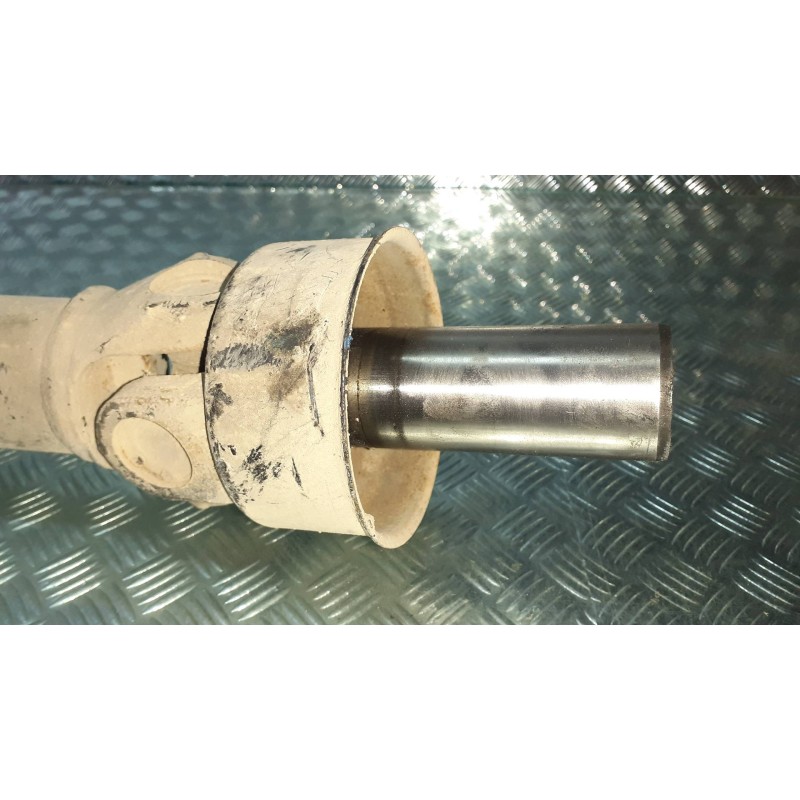 Recambio de transmision central delantera para mitsubishi montero pinin (h60/h70) 1800 gdi (3-ptas.) referencia OEM IAM MR388691