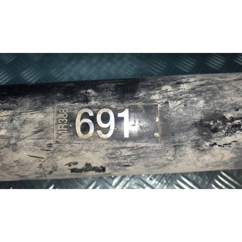 Recambio de transmision central delantera para mitsubishi montero pinin (h60/h70) 1800 gdi (3-ptas.) referencia OEM IAM MR388691