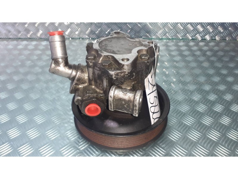 Recambio de bomba direccion para mercedes-benz vito (w638) caja cerrada 110 cdi  (638.094) referencia OEM IAM   