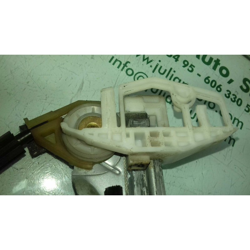 Recambio de elevalunas delantero derecho para citroen xsara picasso 2.0 hdi sx referencia OEM IAM 0130821762  ELECTRICO