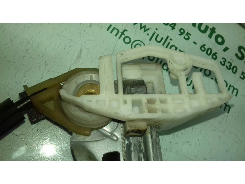 Recambio de elevalunas delantero derecho para citroen xsara picasso 2.0 hdi sx referencia OEM IAM 0130821762  ELECTRICO