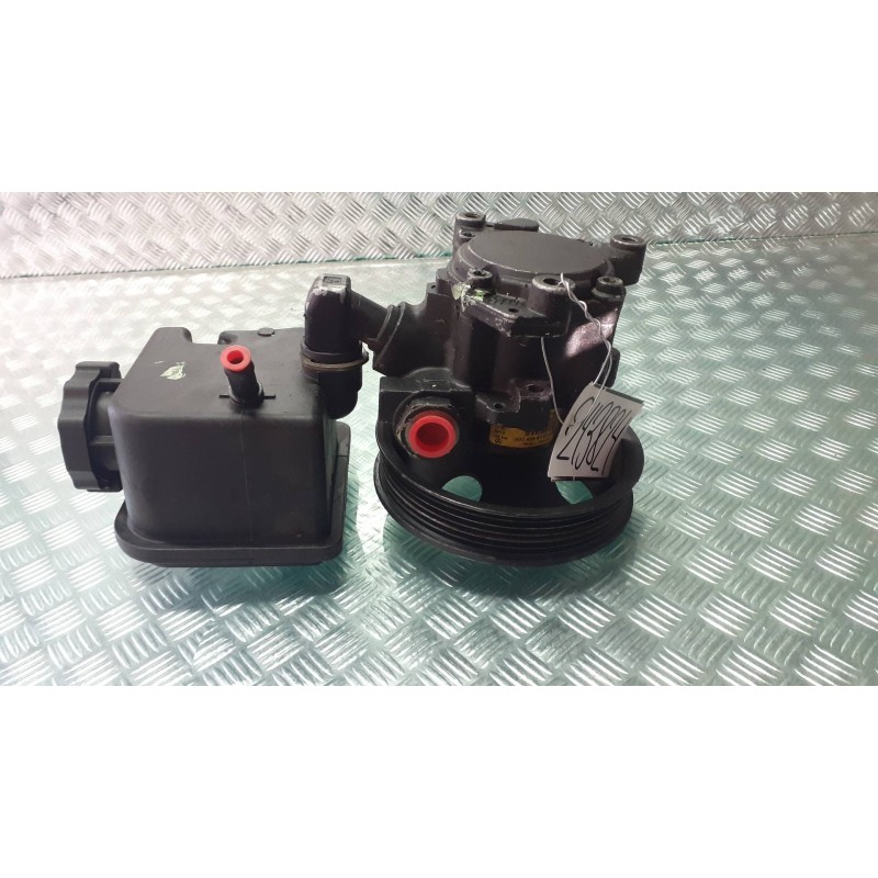 Recambio de bomba direccion para mercedes-benz clase m (w163) 320 (163.154) referencia OEM IAM 0024668101 A0004600183 2108076T