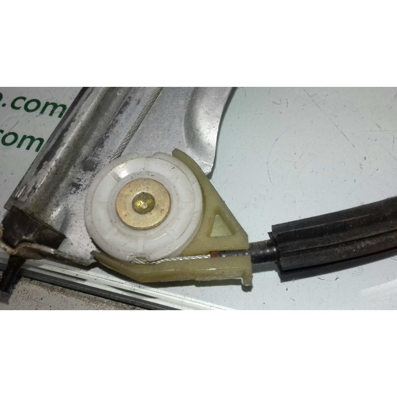 Recambio de elevalunas delantero derecho para citroen xsara picasso 2.0 hdi sx referencia OEM IAM 0130821762  ELECTRICO