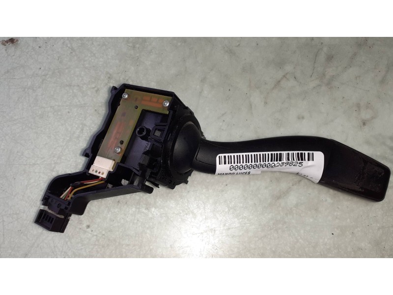 Recambio de mando luces para audi a3 (8p) 1.9 tdi e limited edition referencia OEM IAM 8P0953513A 01103600 