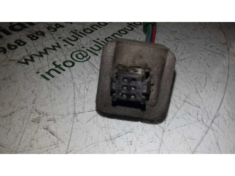 Recambio de retrovisor izquierdo para citroen c5 berlina 2.0 hdi sx referencia OEM IAM   ELECTRICO