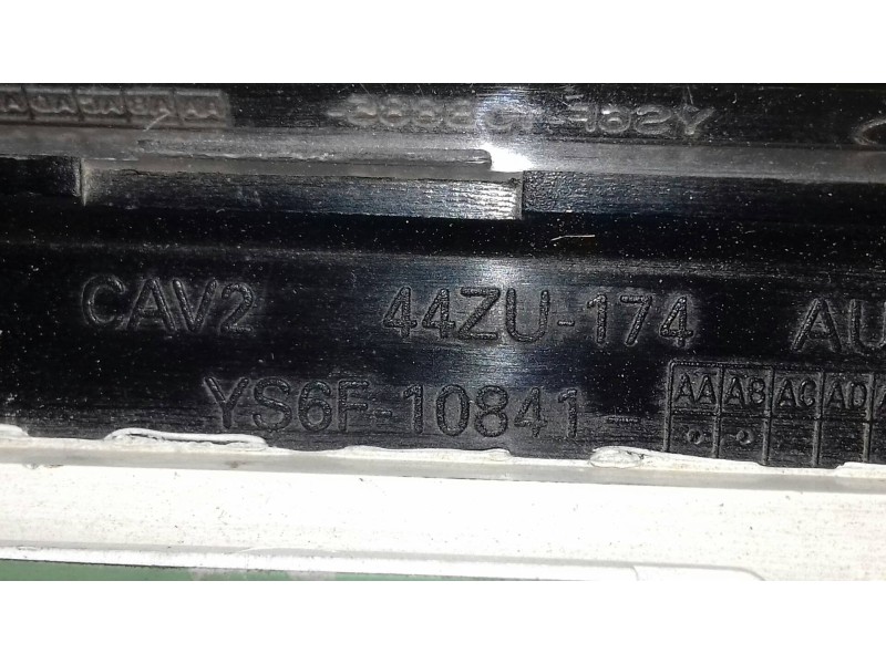 Recambio de cuadro instrumentos para ford fiesta berlina básico referencia OEM IAM YS6F10841 44ZU174 VISTEON