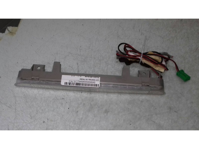 Recambio de luz central de freno para peugeot 508 access referencia OEM IAM 9654923180 89035912 VALEO
